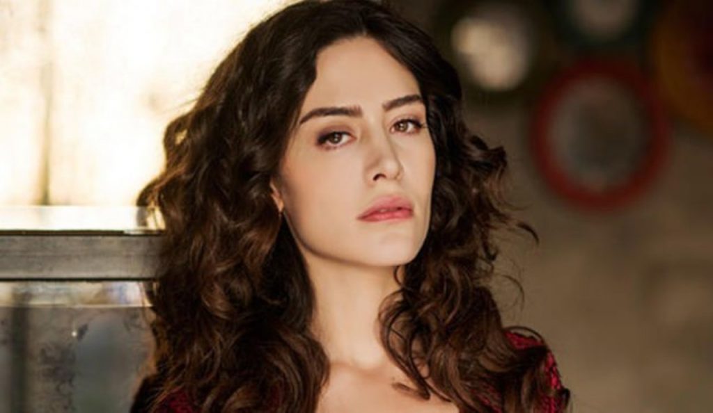 Аня Чалотра - Йеннифэр 