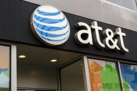 AT&T покупает Time Warner, DC Comics