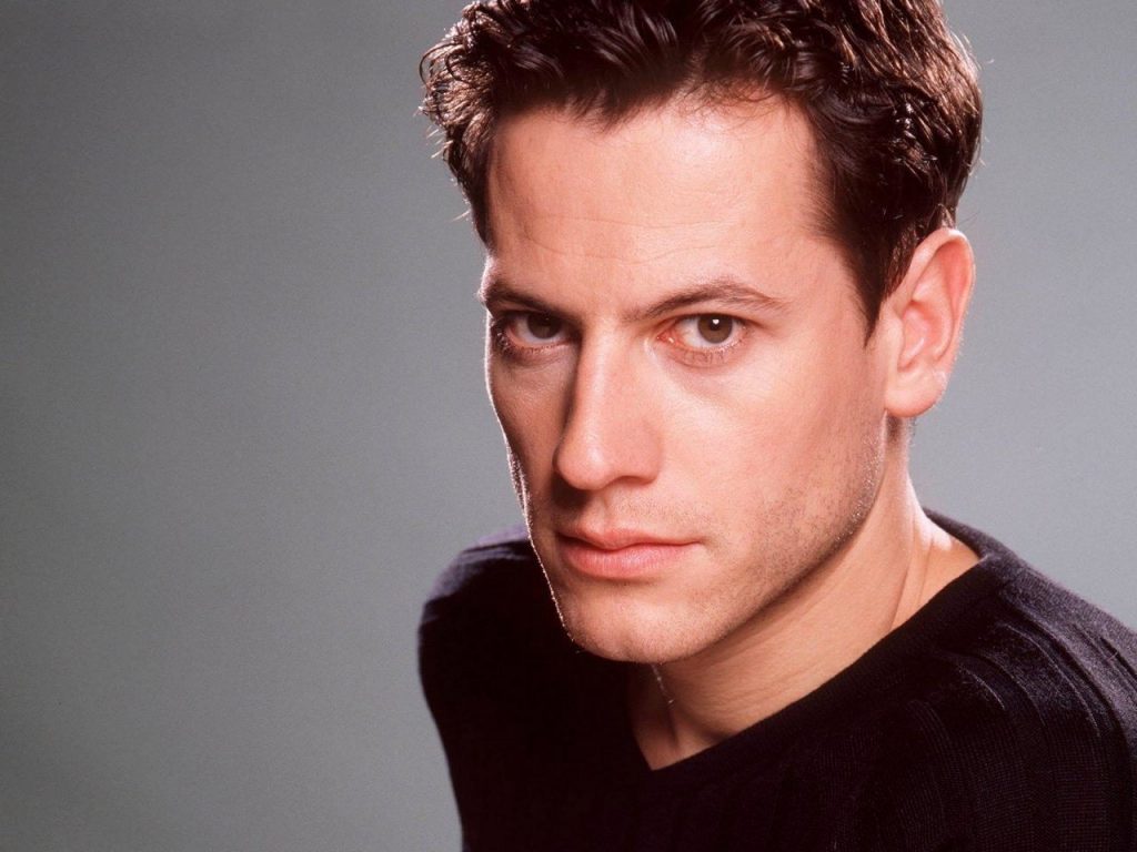 ioangruffudd475616